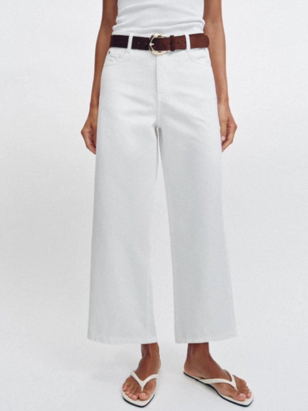 NWT Zara High-Waisted Wide-Leg Cropped Belted Jeans - Size US 10/EUR 42